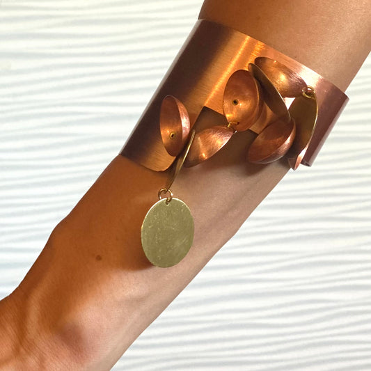 SCHEMA | CLOUD Extraordinary Statement Mid-Arm Cuff