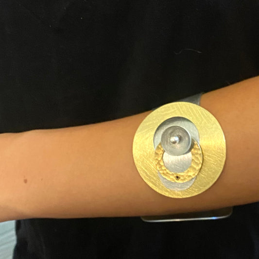 SCHEMA | FLOWER Stunning Multi-dimensional Cuff with Jade