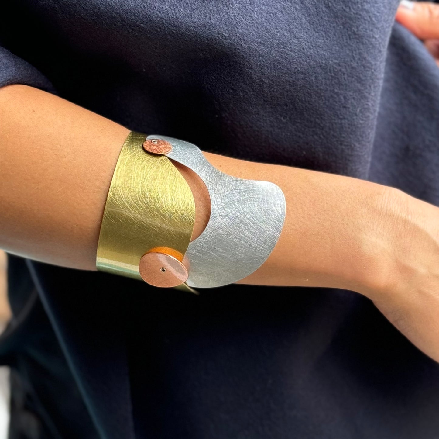 BUBBLES | FLOAT 1 Tri Metal Cuff