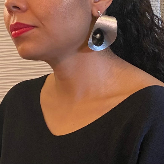 SOUND | PULSE 1 Large Undulating Aluminum Post Earrings with Recycled Record Vinyl and Simulated Pearls