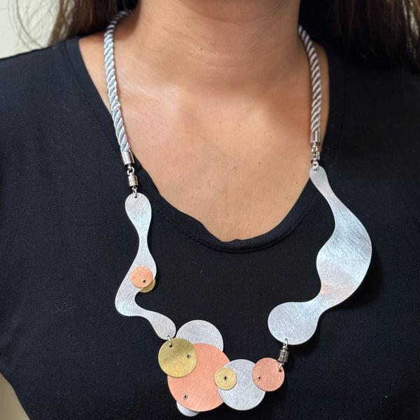 FLOAT 3 Tri Metal Tri Metal Floating BUBBLE Necklace