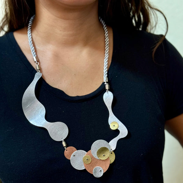 FLOAT 3 Tri Metal Tri Metal Floating BUBBLE Necklace