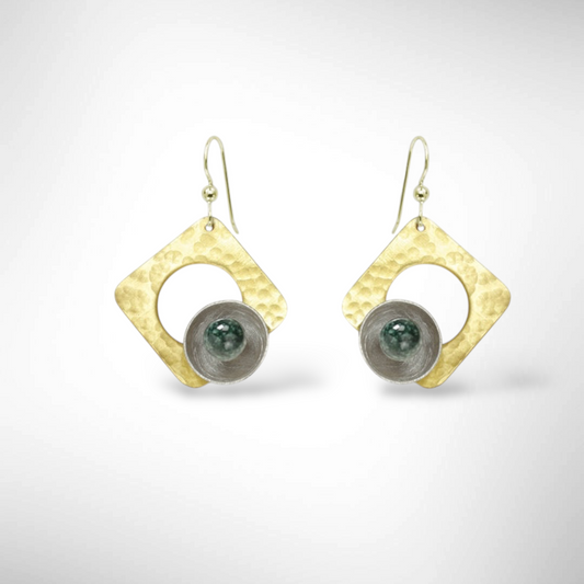 GEOMETRIC STUDIES | GROW Angular Hammered Metal with Simulated Pearl